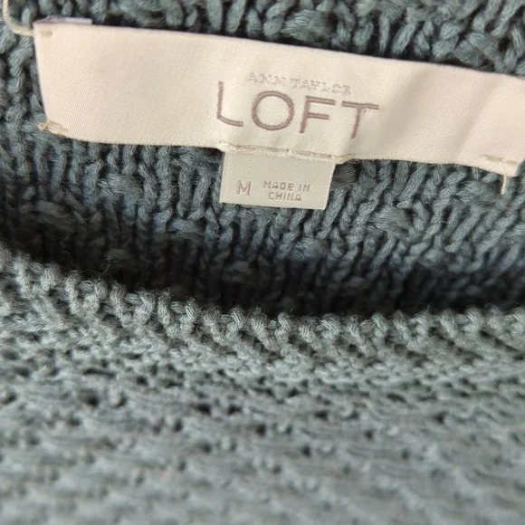 Ann Taylor sweater medium - Picture 3 of 9